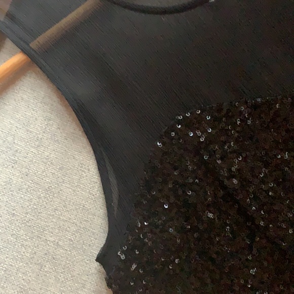 NWOT CLUB MONACO SEQUIN TOP - Picture 3 of 6